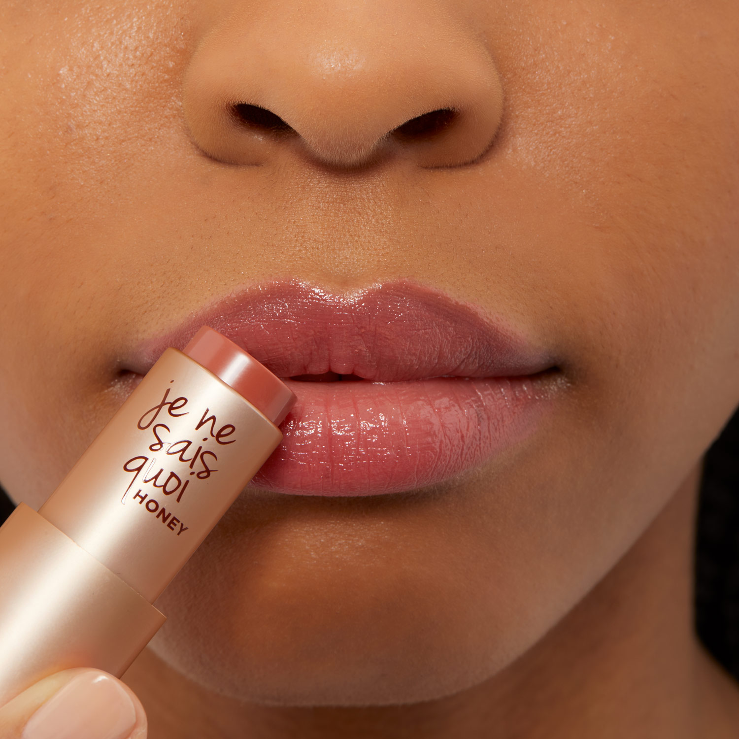 JE NE SAIS QUOI (BÁLSAMO LABIAL HIDRATANTE)